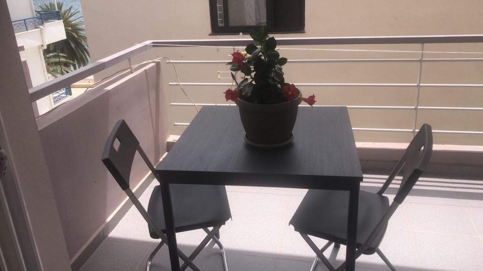 Sunshine Apartment Sarandë Eksteriør billede